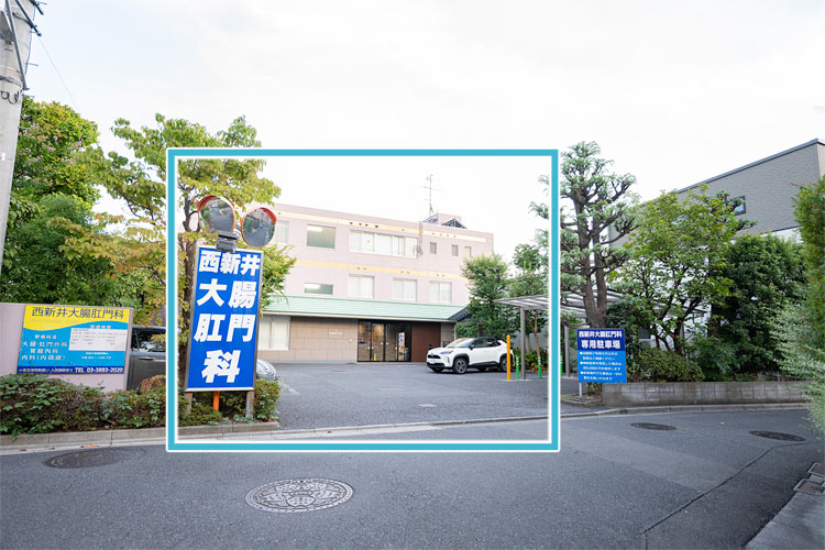 路地を抜けると当院がございます